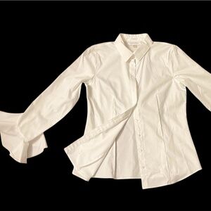 Classic White Button-Down Shirt    Size: Medium Petite